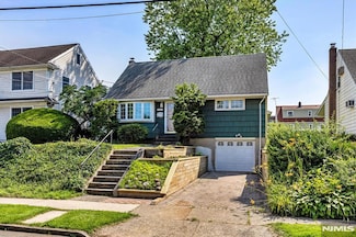 459 Washington Ave, Rutherford, NJ 07070
