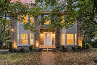 6124 Stillmeadow Dr, Nashville, TN 37211