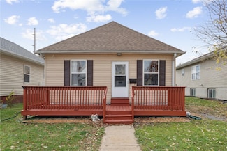 1007 H Ave NW, Cedar Rapids, IA 52405