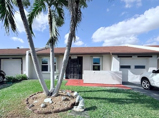 15548 Bottlebrush Cir, Delray Beach, FL 33484