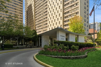 3950 N Lake Shore Dr Unit 401, Chicago, IL 60613