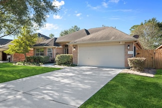 31419 Fountainbrook Park Ln, Spring, TX 77386
