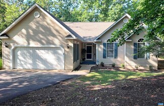 5 Xebec Rd, Palmyra, VA 22963
