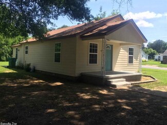 E F, Russellville, AR 72801