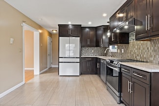 45 Fourth St, Worcester, MA 01602