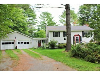 1157 Godfrey Rd, East Thetford, VT 05043