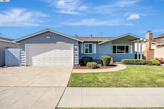 1081 Edgemere Ln, Hayward, CA 94545