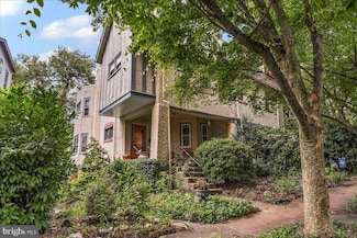 520 Burnham Rd, Philadelphia, PA 19119