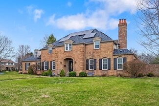 4162 Squires Ln, Columbus, OH 43220