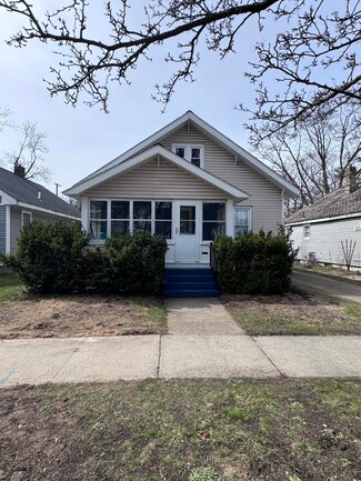 1729 Ray St, Muskegon, MI 49442