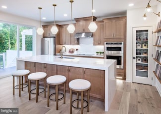 104 Camryn Ct, Downingtown, PA 19335