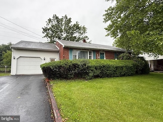 36 Carolyn St, Harrisburg, PA 17112