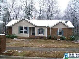 905 Woodbrook Rd, Center Point, AL 35215