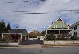 10 North St, Fairhaven, MA 02719