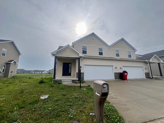 1320 Myrtle Beach Ave, Champaign, IL 61822