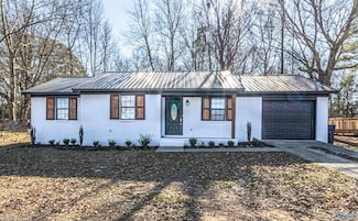 230 8th Ave NE, Arab, AL 35016