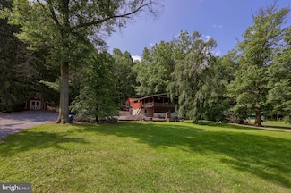 220 Resh Rd, Reinholds, PA 17569
