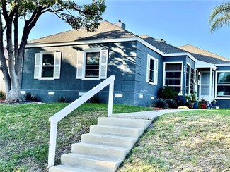 4445 E 14th St, Long Beach, CA 90804