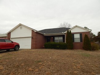 616 Scenic Valley Dr, Heber Springs, AR 72543