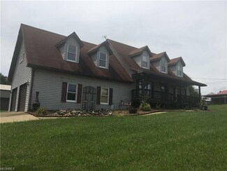 5605 Patten Mills Rd, Stockport, OH 43787