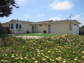 3038 King Cir, Marina, CA 93933