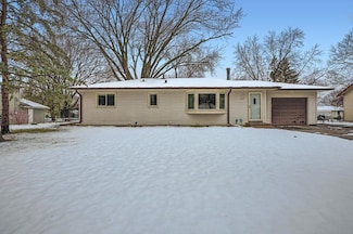 2057 Flint Ln, Saint Paul, MN 55122