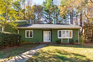 27 Sunflower Ct, Durham, NC 27713