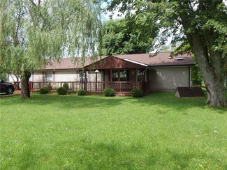 9672 N County Road 825 E, Roachdale, IN 46172