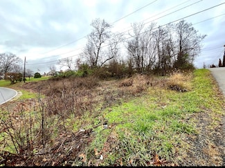 8914 Scott Hill Dr, Catlettsburg, KY 41129