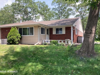16 A Lark St Unit A, Manchester Township, NJ 08759