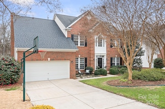 215 Whitegrove Dr, Fort Mill, SC 29715