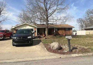 7126 Forest Park Dr, Indianapolis, IN 46217