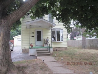 10 Tracy St, Massena, NY 13662