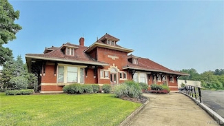 227 W Main St, Springville, NY 14141