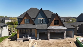 10190 Peony Ln N, Maple Grove, MN 55311