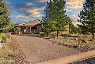 5653 W Johnny Mullins Dr, Prescott, AZ 86305