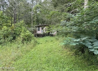 4585 Haire Rd, Hartford, TN 37753