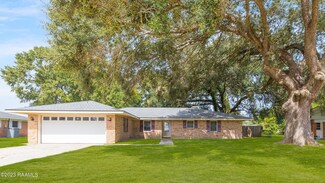 916 Inez Ave, New Iberia, LA 70560