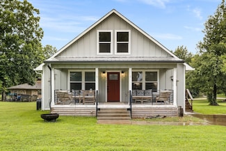 1345 Indian Hill Blvd, Livingston, TX 77351