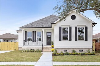 120 Mink St, Arabi, LA 70032
