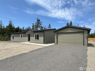31 Butterfly Ln, Sequim, WA 98382