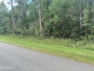 0 E Pike St, Bay Saint Louis, MS 39520