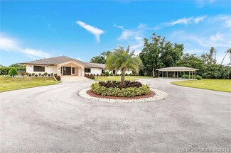 13931 Luray Rd, Southwest Ranches, FL 33330
