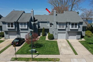 413 Seaview Cir, Neptune, NJ 07753