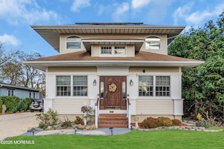 162 E River Rd, Rumson, NJ 07760