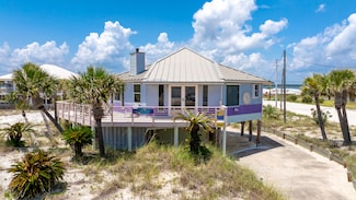 7838 Gulf Blvd, Navarre, FL 32566