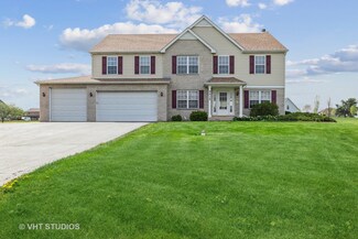 9415 Nicholas Ln, Spring Grove, IL 60081
