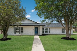 7015 Gary Player St, San Antonio, TX 78240