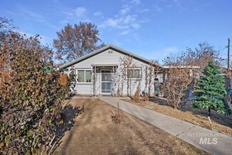 1621 9th Ave E, Twin Falls, ID 83301