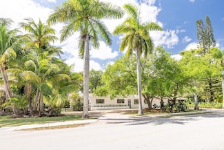 10500 SW 72nd Ave, Miami, FL 33156